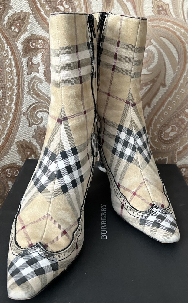BURBERRY SHOES / RARE / SUEDE NOVA CHECK KITTEN HEEL BOOTS, SIZE 37 US SIZE 7