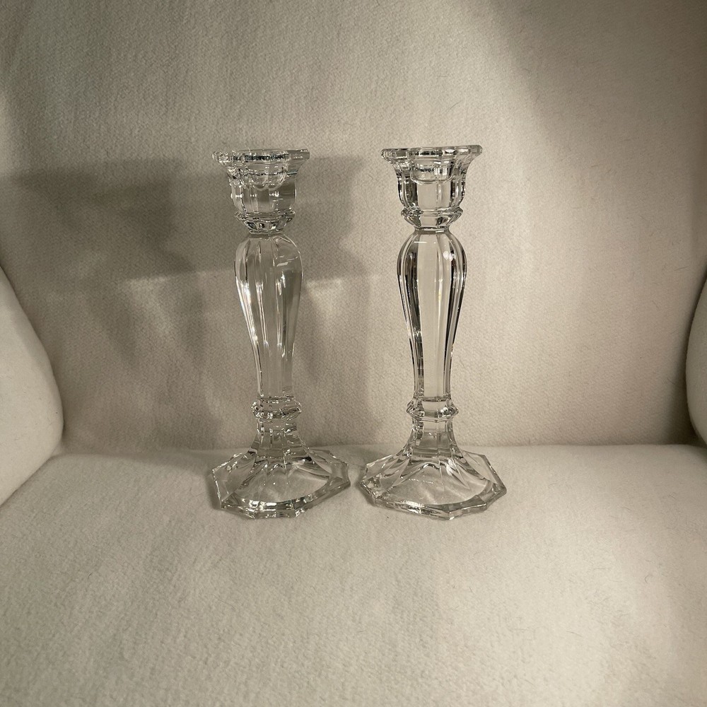 Oscar de la Renta Chippendale Lead Crystal Candlesticks 8.5 in. Set of 2