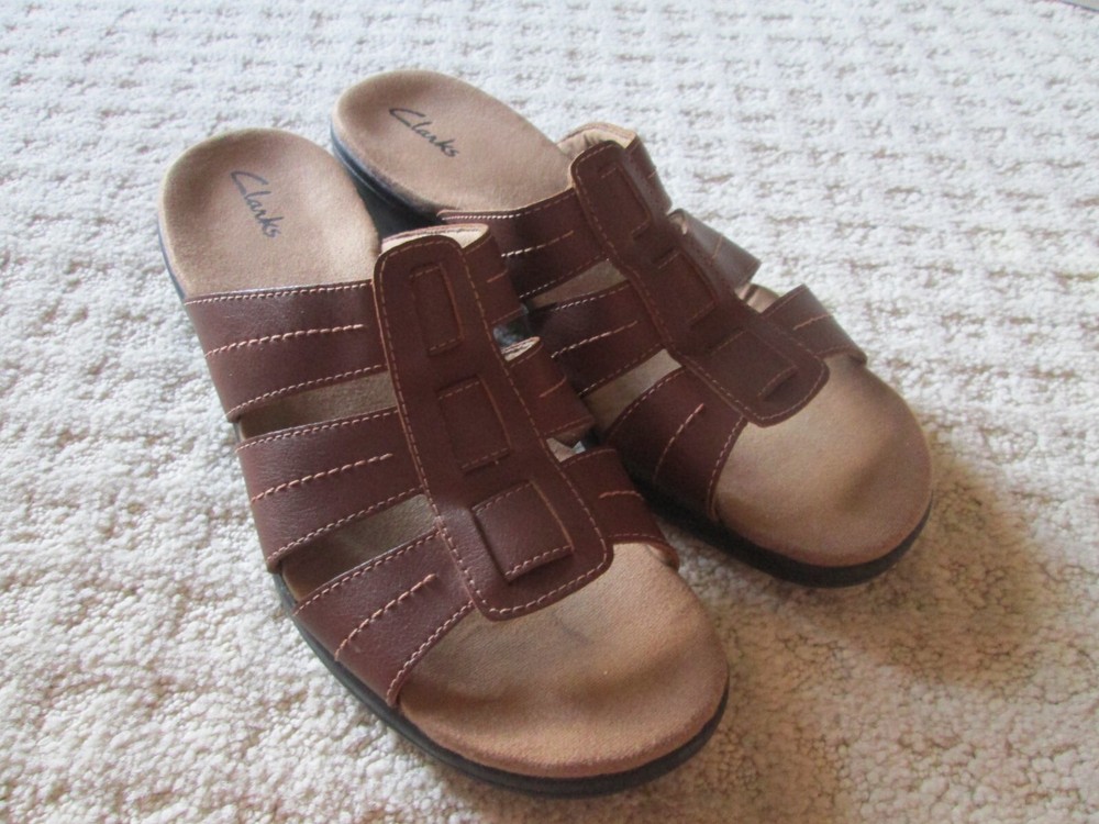 Clarks Sandals Women 8M Strappy Slide 81897 Brown Leather Open Toe Heels