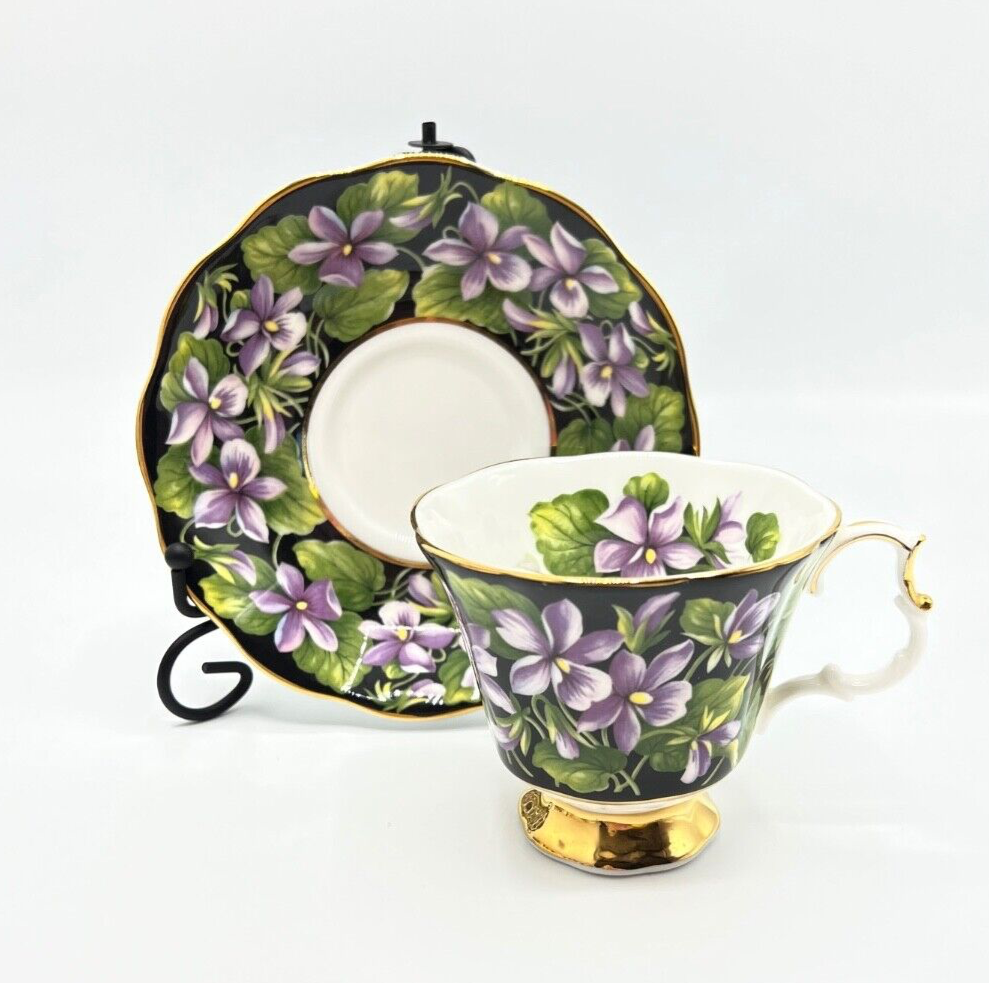VTG Royal Albert Provincial Flowers Teacup & Saucer “Purple Violet” England 1975