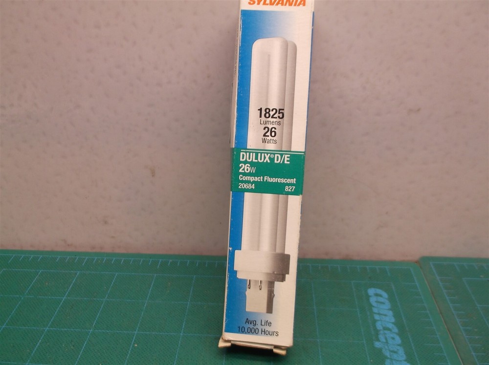 Sylvania 20684 Compact Fluorescent 4 Pin Double Tube 2700K, 26-watt, 2700k