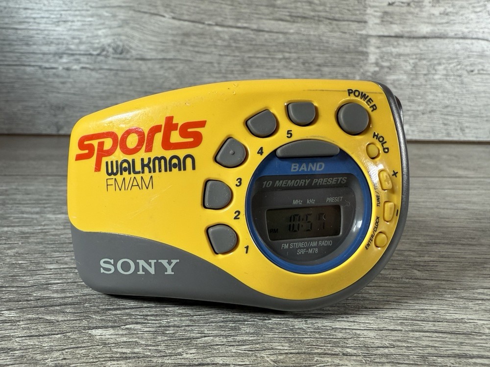 Sony Sports Walkman FM AM Portable Radio SRF-M78 with Armband Tested Working