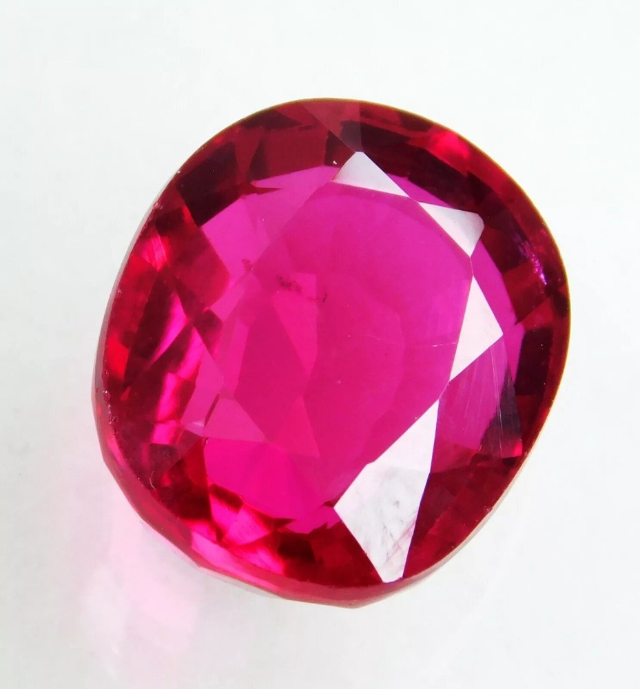 Mozambique Red  Ruby Untreated Precious 18-20Ct Natural Oval Gemstone Certified