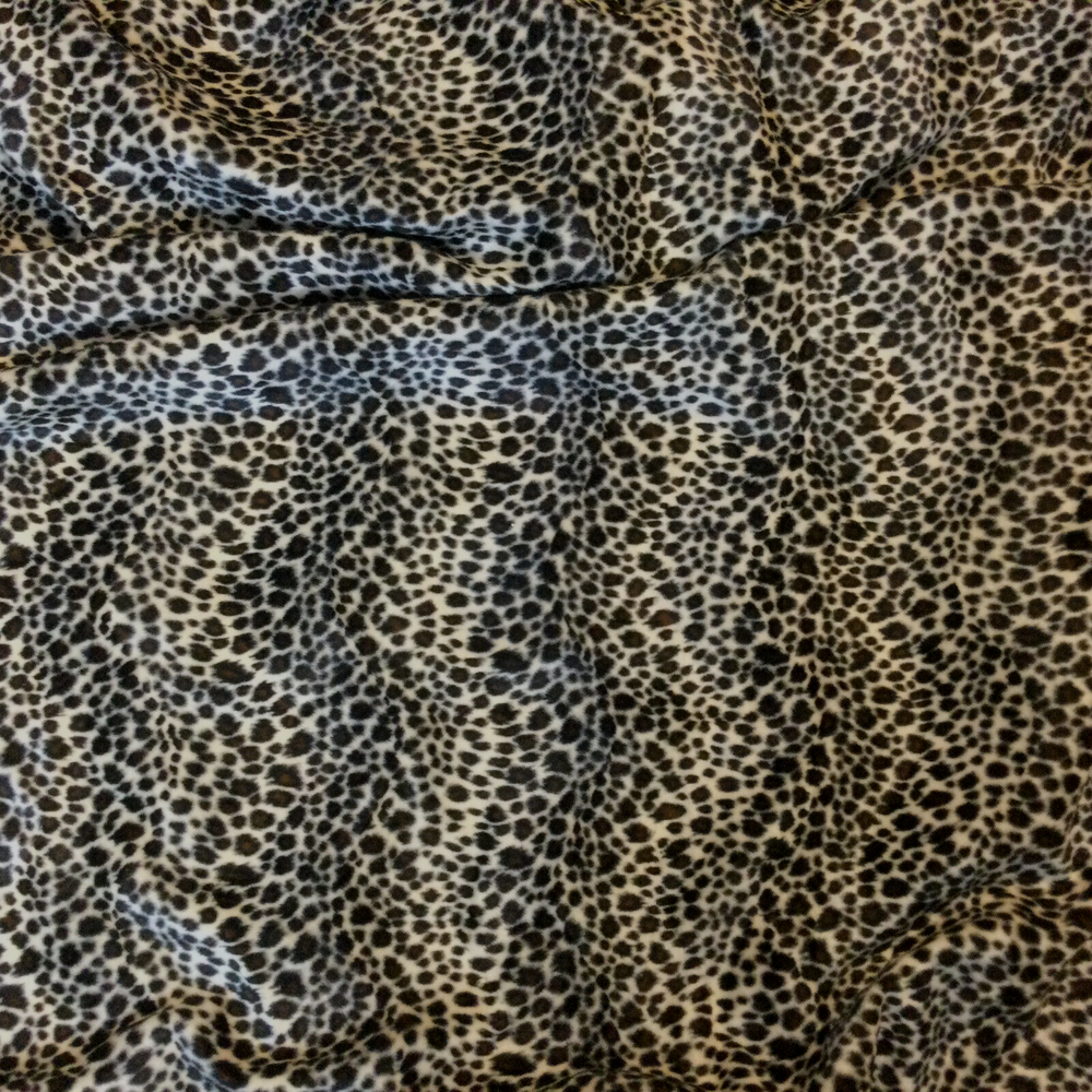 Stretchy Cheetah Print Polyester Spandex Velvet Fabric 2.8 Yards