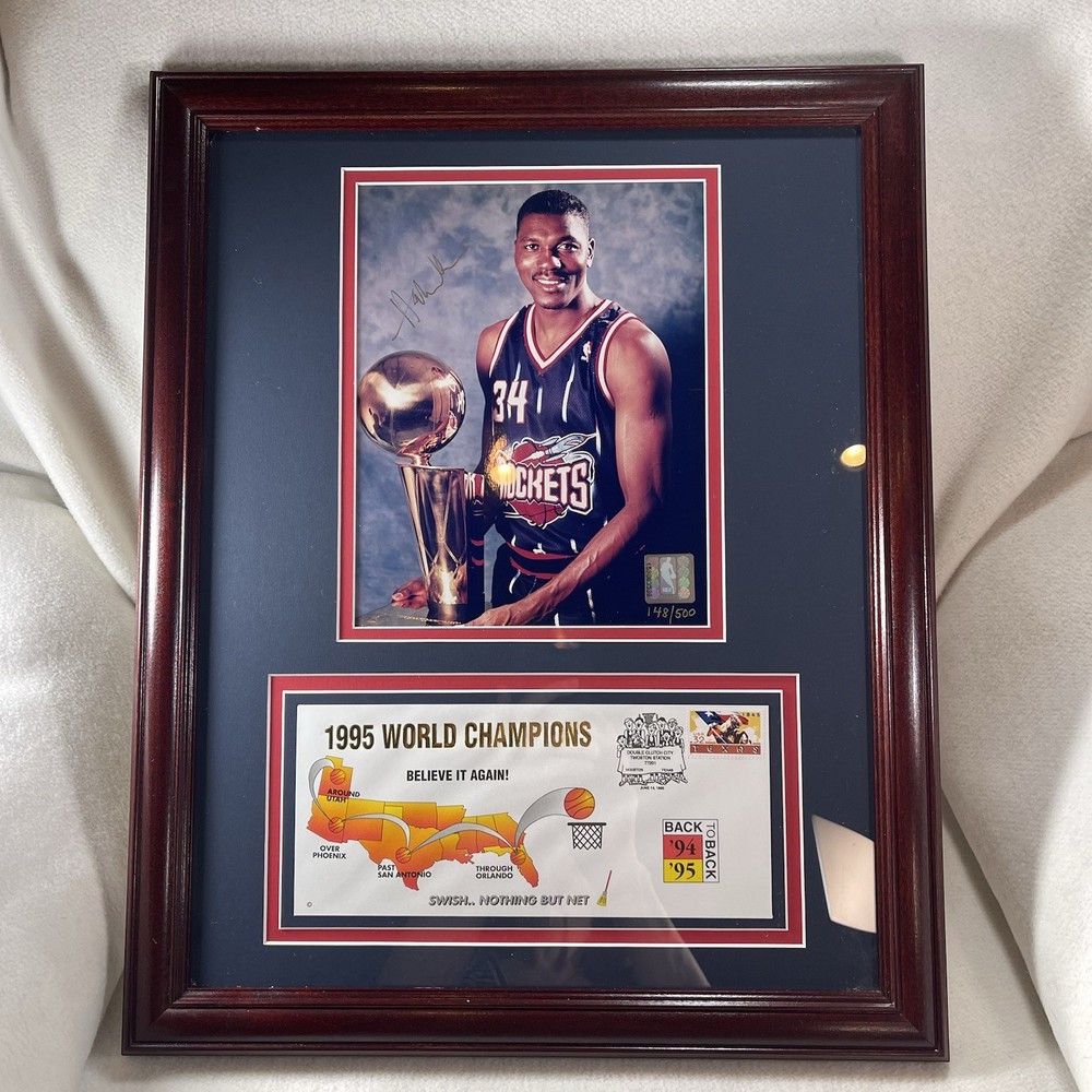 hakeem Olajuwon Houston Rockets 1995 World Champion Signed Certified Mint