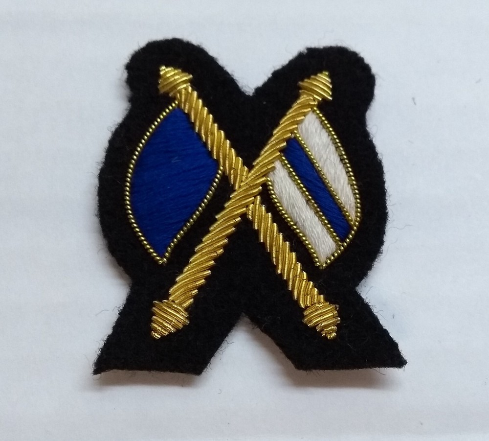 British Army Hand-Embroidered Signal Cross Flags Mess Kit Badge Patch  