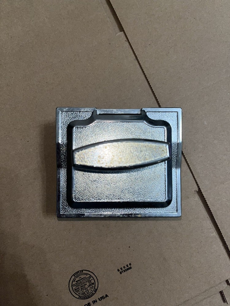 1-800 Vending Candy Machine 25 Cent Coin Mechanism Mech Working V-line