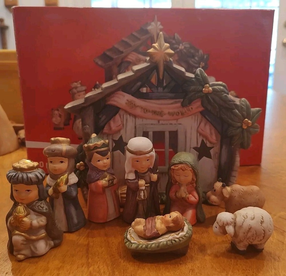 Children's Porcelain Christmas Nativity Set 10 Pieces JC Penney Joy To The World