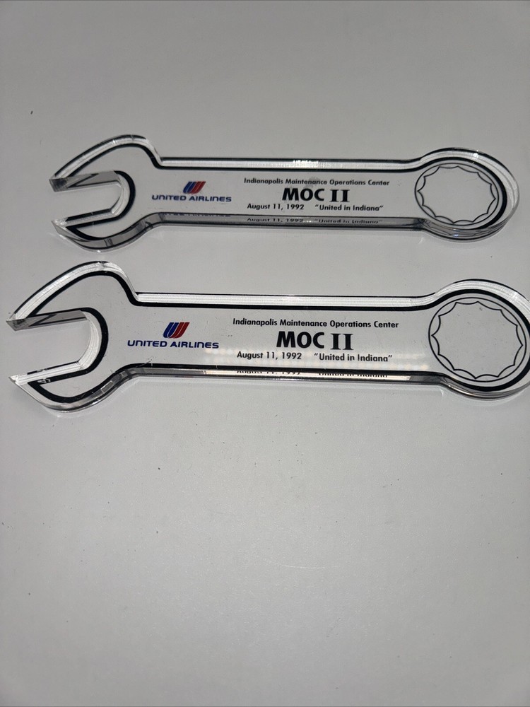 United Airlines Memorabilia Plastic Wrenches MOC II August 11, 1992 (L5)
