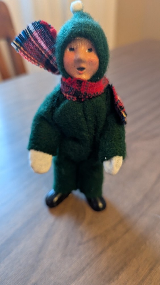 BYERS CHOICE Carolers 1990 Boy in a Green Snowsuit