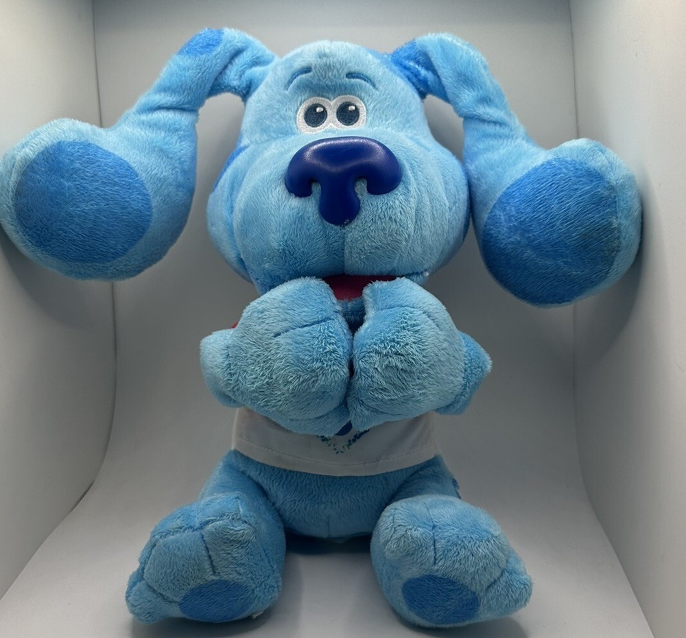 Nickelodeon Blue’s Clues Talking, Moving Blue Plush Blows Kisses Tested, Works.