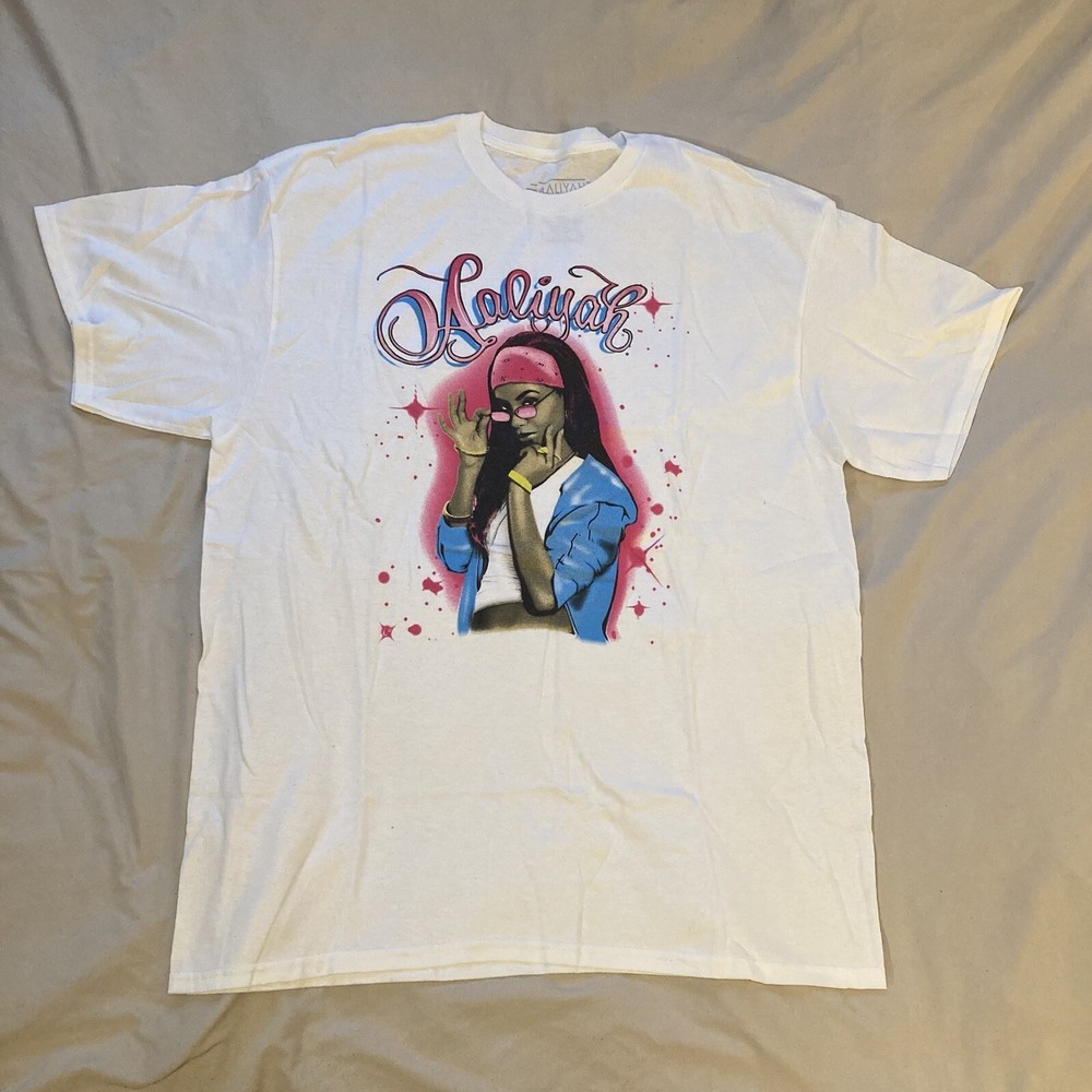Aaliyah XL White T-Shirt Ripple Junction Red Spray paint Style Art Graphic Top-image