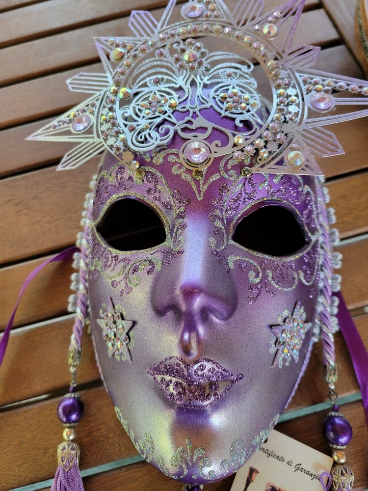 Mardi Gras Hand made Signed Venice Art Mask With Original Tag