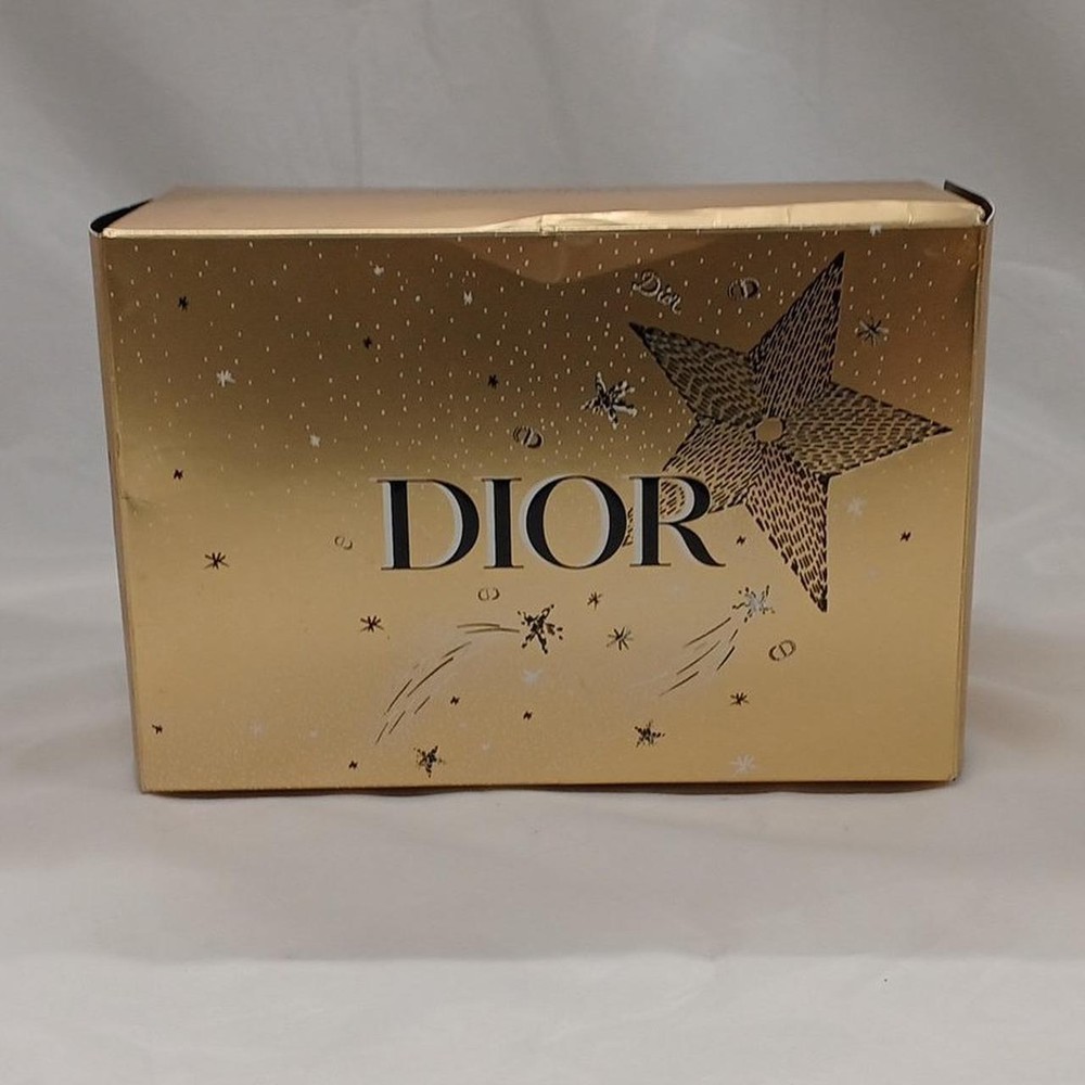 Dior Limited Edition Holiday 2020 rare lip pouch with original box