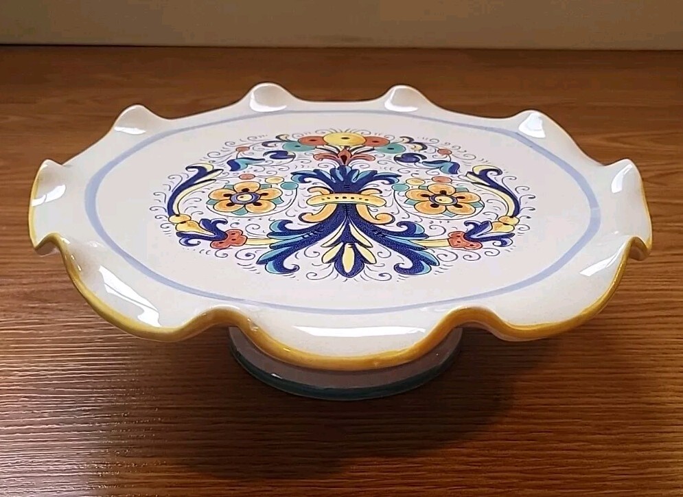 Deruta Ceramiche Ceramic Cake/Dessert Stand Hand Painted Italy SMALL CHIP Ricco