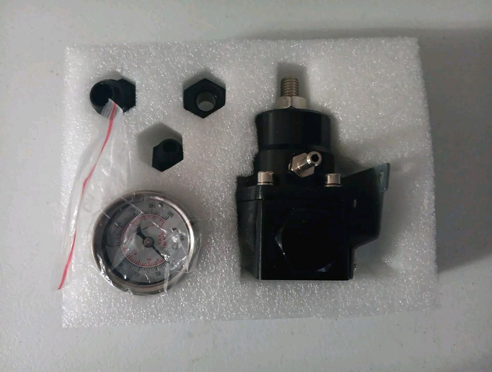 New High Pressure Fuel Regulator With Boost 8AN 8/8/6 Pressure Regulator Gauge