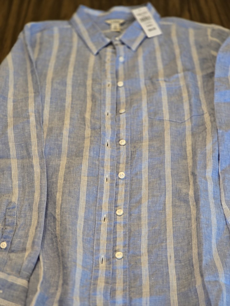 LL Bean Womens Button Down Blue Shirt Long Sleeve Size M