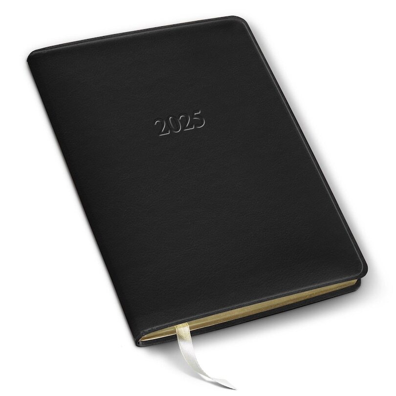 Gallery Leather 2025 Cambridge Desk Weekly Agenda Black