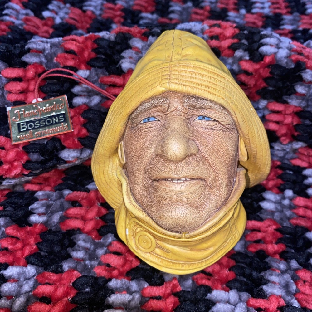 1965 Vintage Bossons Chalkware Life Boatman Wall Ornament With Tag