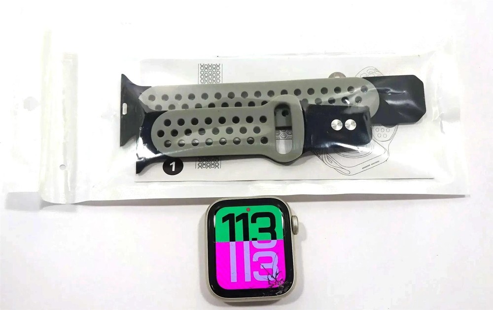 APPLE Watch Series SE 2nd GPS - 40MM Aluminum Case MNT33LL/A