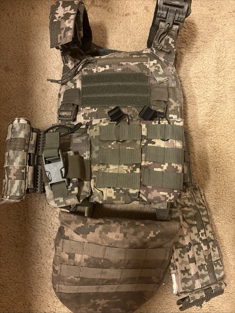 Level III armor Plate Rig With Side Inserts And Groin Plate
