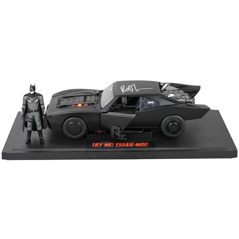 Robert Pattinson Autographed Jada 2022 The Batman 1:18 Scale Die-Cast Batmobile