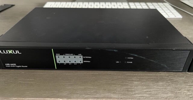 LUXUL ABR-4400 MULTI-WAN 4 PORT GIGABIT ROUTER VPN VLAN UP TO 4WAN FIREWALL-image