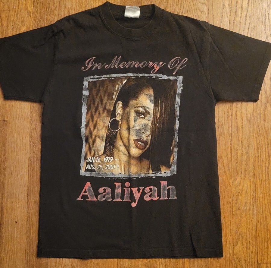 Vintage 2001 Aaliyah R&B Memorial Rap Tee T Shirt-image