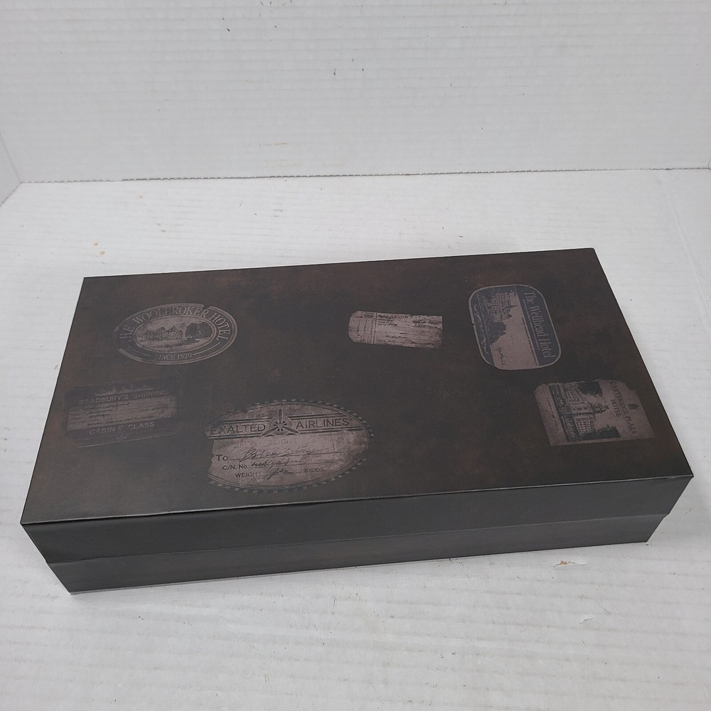 Capcom Resident Evil 8 Village Collector's Edition Weapons Miniature Figures