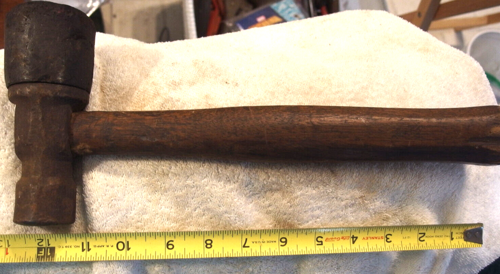 13 Inch Vintage Bead Breaker Dead Blow Hammer with Wood Handle for Tire Work