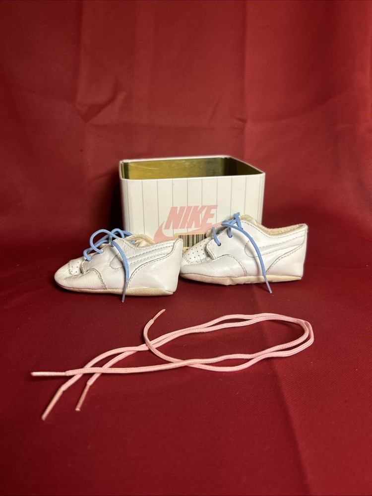 Vintage 1989 Nike White Leather Baby Crib Shoes Sz 1 Foot Locker