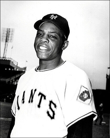 Willie Mays Smiling Black And White New York Giants 8x10 Picture Celebrity Print