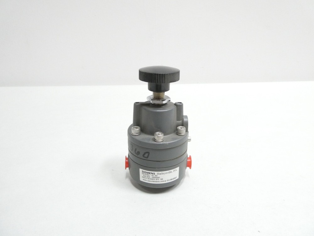 Siemens 41-30 Pressure Regulator 1/8in Npt