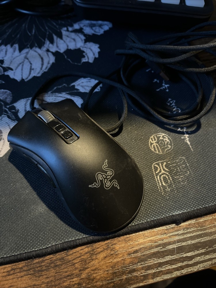 Razer DeathAdder V2 Wired Optical Gaming Mouse - Black