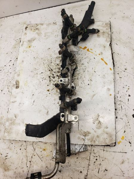 Fuel Injection Parts Fuel Injector 3.0L Fits 06-09 FUSION 885710