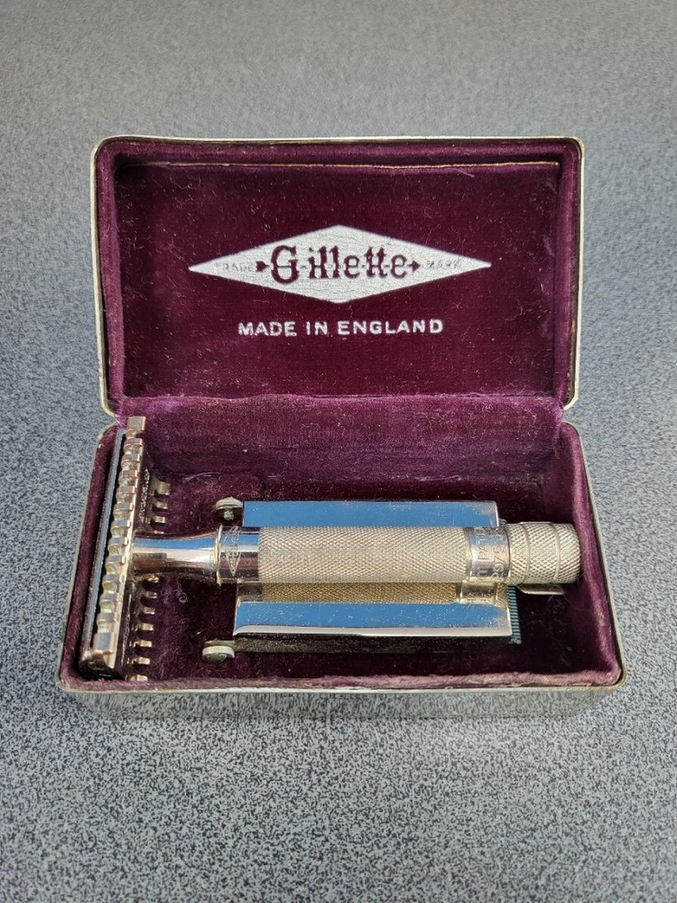 Gillette antique No.88 razor set