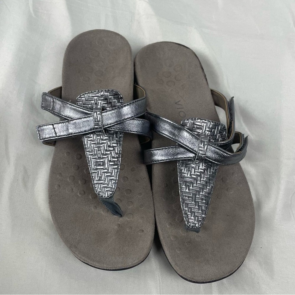 Vionic Karley Silver Orthopedic Thong Sandal Women Size 7