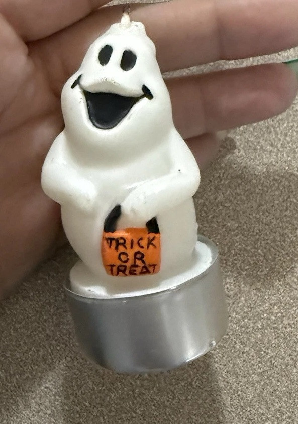 Vintage Halloween Happy Ghost Trick or Treat Scented Candle