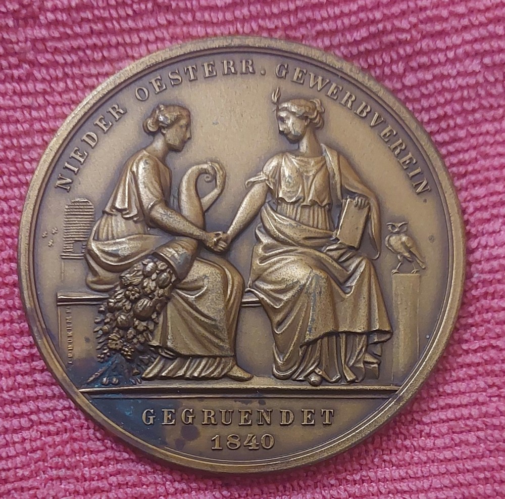 NIEDER OESTERR. GEWERBVEREIN/GEGRUENEDET 1840/BRONZE MEDAL/AUSTRIA