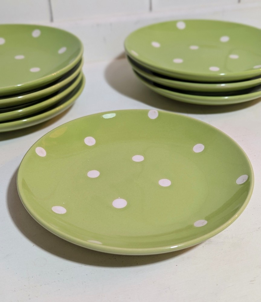 8 SIGNATURE BRAND GREEN POLKA DOT   APPETIZER PLATES 6