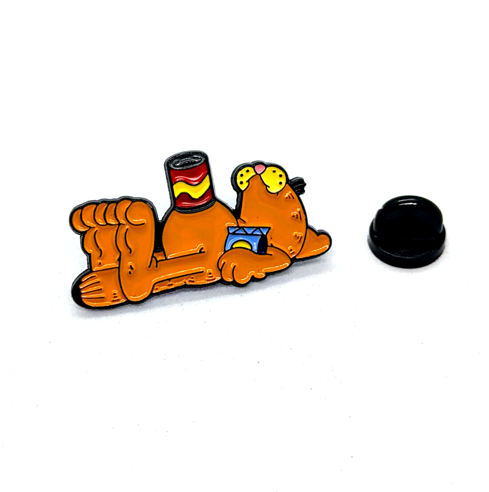 GARFIELD PIN Funny Sleeping Lovable Cartoon Cat Gift Enamel Lapel Brooch