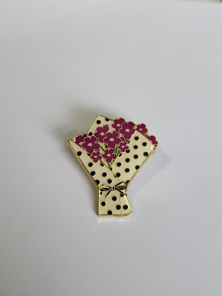 Purple Flowers Bouquet Lapel Hat Jacket Pin