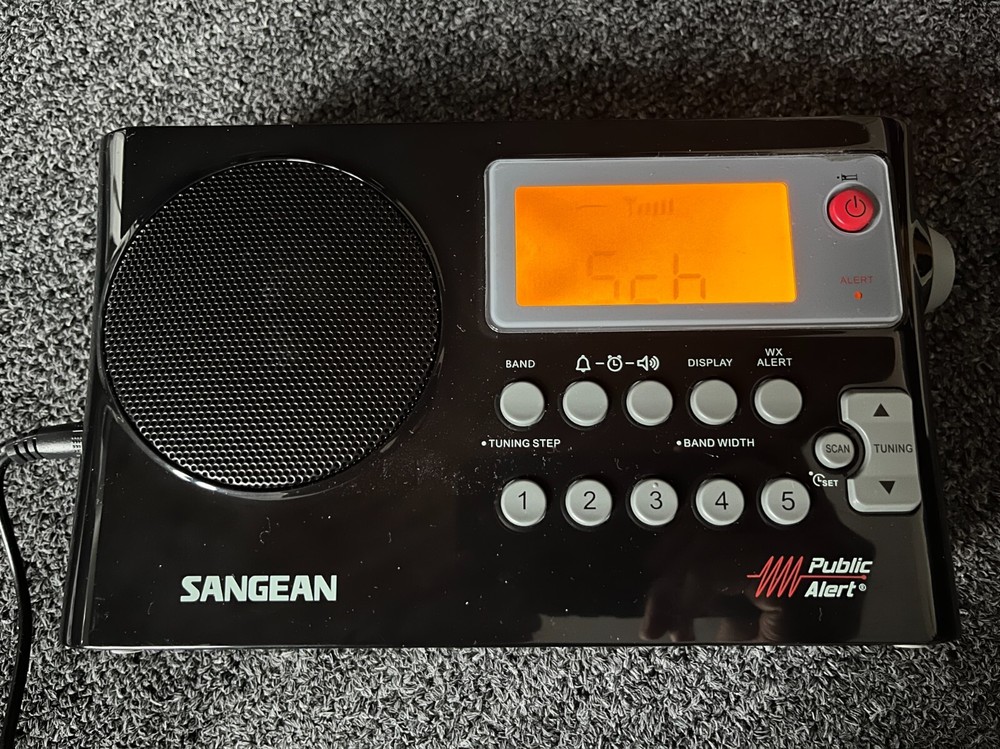Sangean PR-D4W Portable AM/FM NOAA Weather Alert Radio USED TESTED
