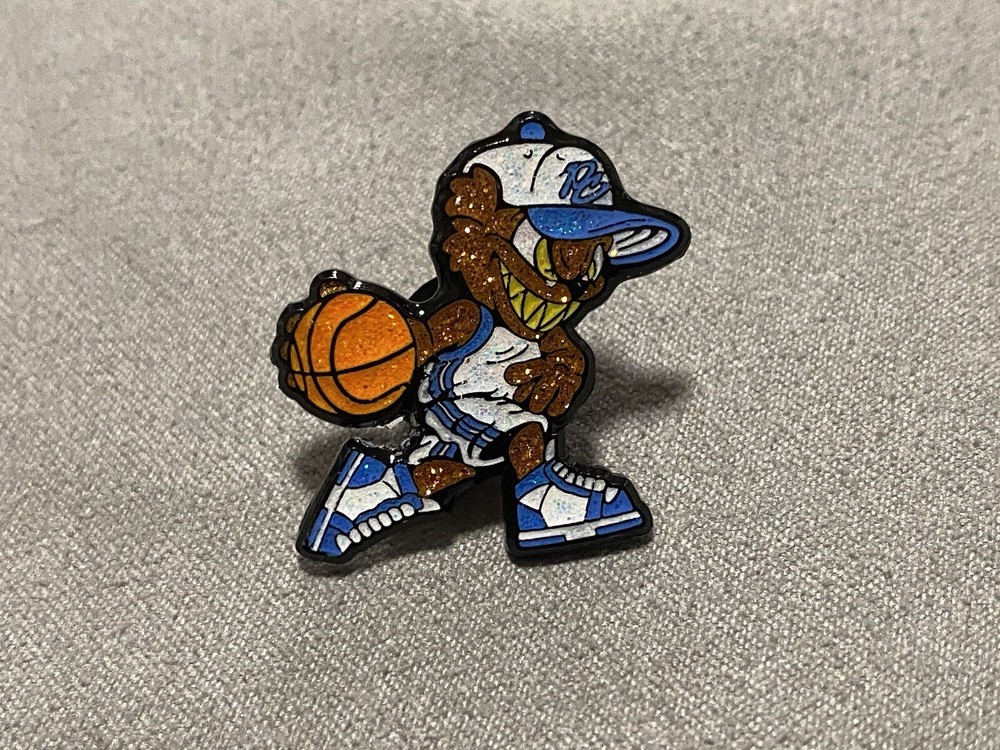 Pinzcity RIP Black Mamba Kobe Bryant  Basketball Lakers Hat Pin Blue White MPLS