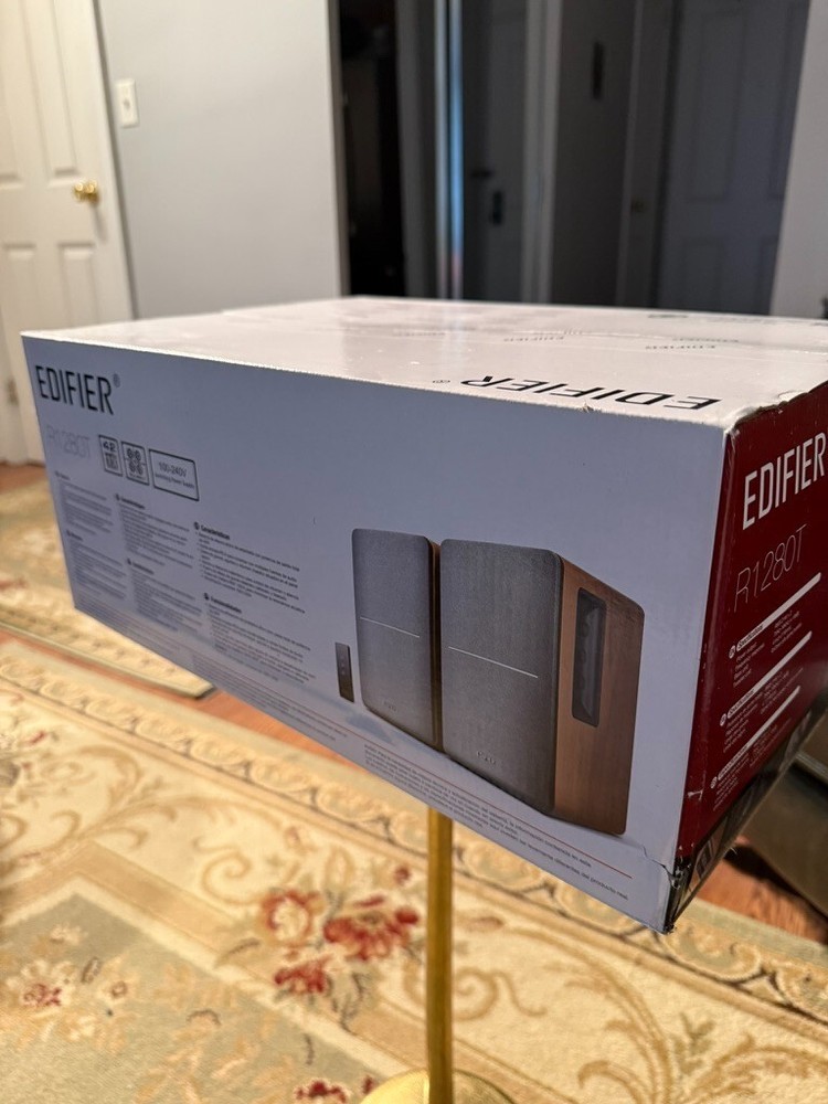 Edifier R1280T 42W Powerful Bookshelf Speakers for Superior Sound Quality