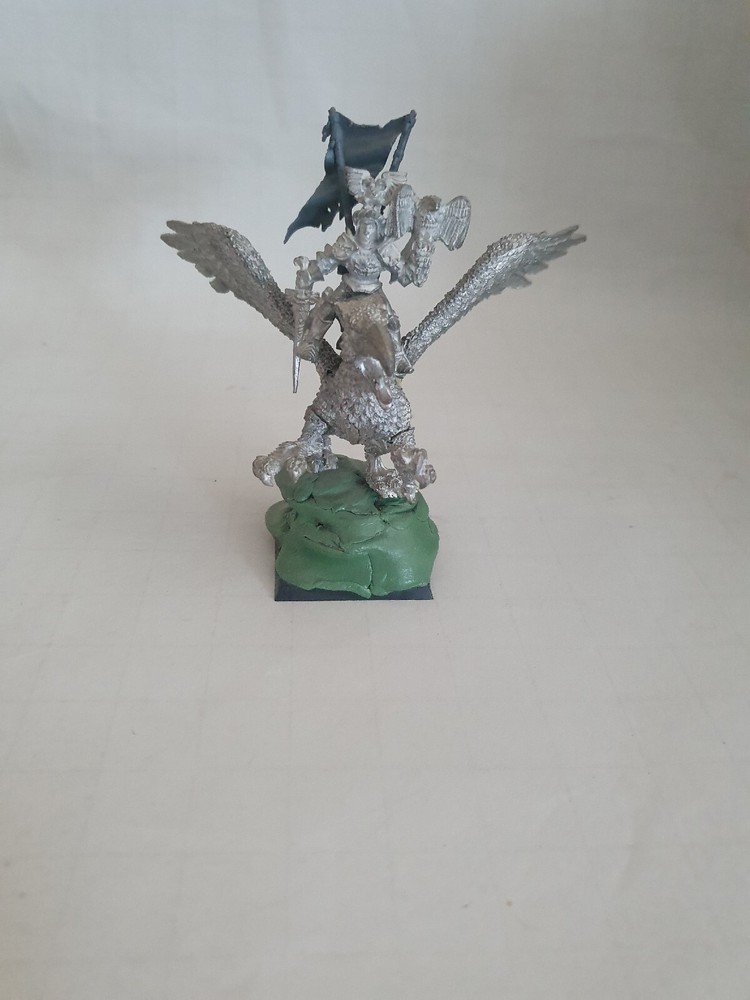 Warhammer Empire Elector Count Mounted on Griffin Metal oop