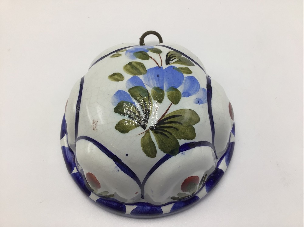 Vintage ABC BASSANO Italy Floral Hand Painted Pottery Mold Farmhouse Wall Art-image