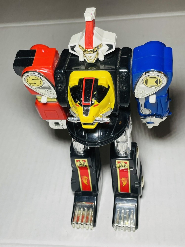 Vintage 1995 MMPR Figure Bandai 8