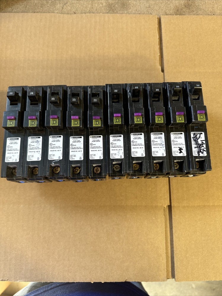 Square D HOM120PDF 1 Pole 20 Amp 120V Plug On Neutral AFCI /GFCI Lot Of 10