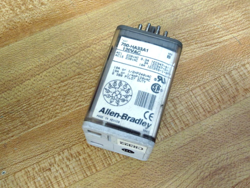 Allen Bradley 700-HA33A1 Relay 700HA33A1 Ser.B